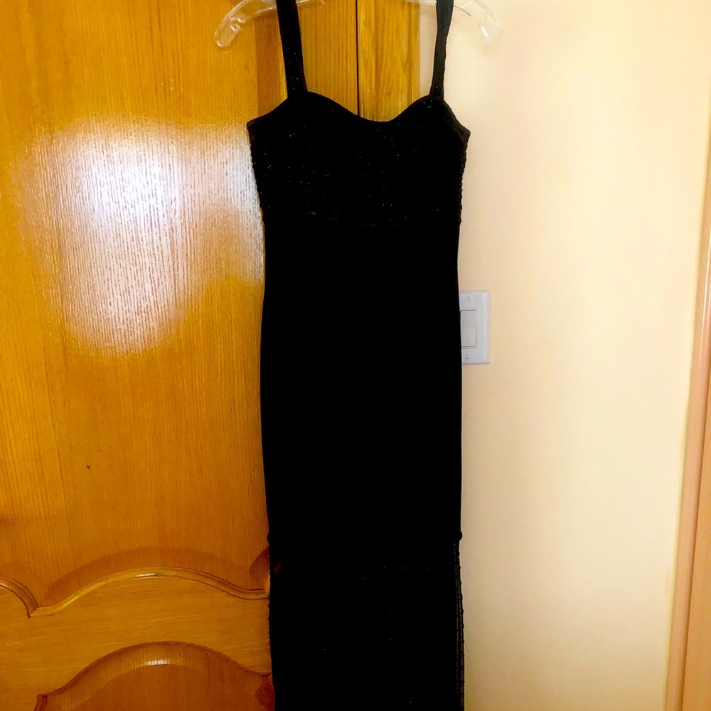 NWOT black evening dress size 4